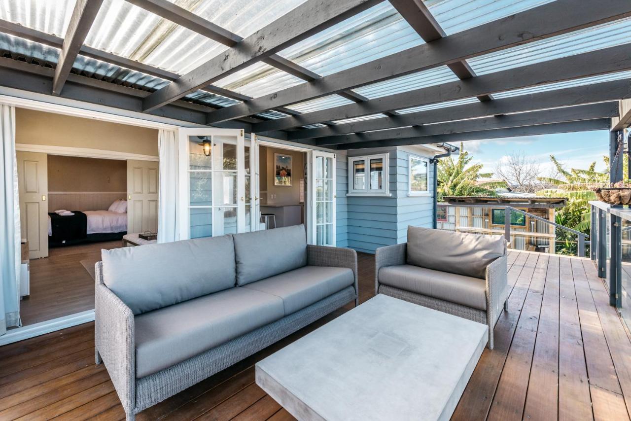 Pohutukawa Cottage, Waiheke Island Surfdale Exterior photo